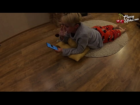 ❤️ Luda plavuša sisa ogroman kurac sisa i poskakuje na njemu - analni seks ️ Samo porno na bs.porngifer.ru